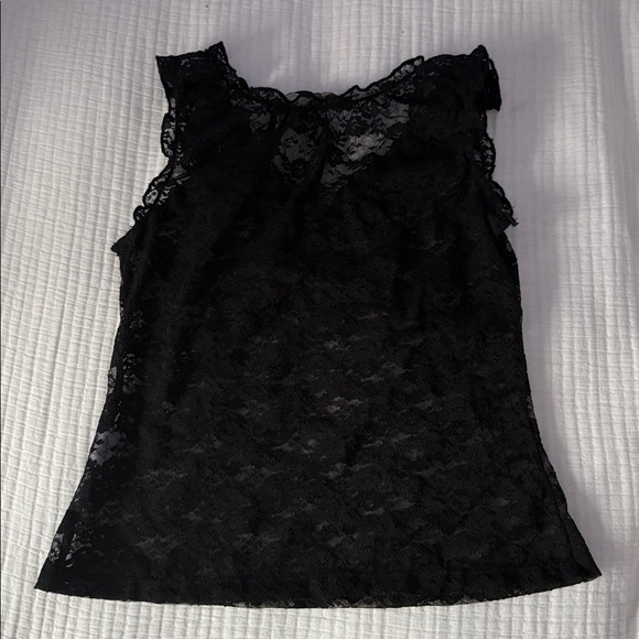 Brandy Melville Black Lace Detail - Picture 2 of 3